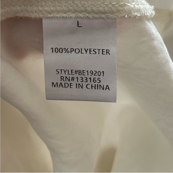 Altar'd State cream color women's top size L - Picture 5 of 5